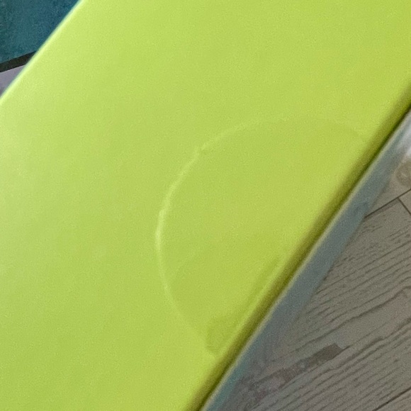 NIB Peanuts x UBC Take The Crew With You Glossy Lip Balm and Keychain Set LE - Picture 9 of 10